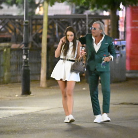 Leo Beránek se svou Kačenkou ve Varech. 