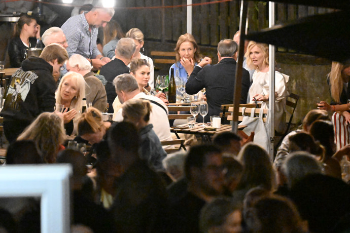 FOTO: Bujará party Jiřího Macháčka. – stránka 55