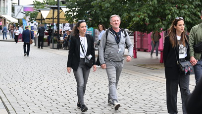 FOTO: Martin Finger po boku své partnerky.
