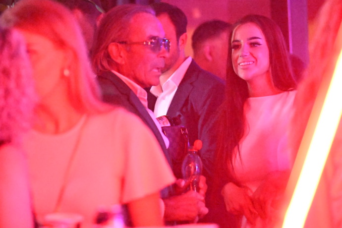FOTO: Leo Beránek se dobře bavil. – stránka 26