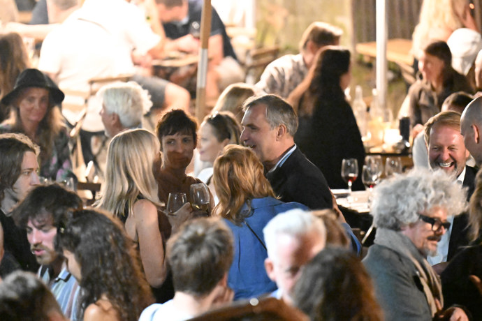 FOTO: Bujará party Jiřího Macháčka. – stránka 49