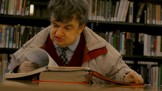Skutečný Rain Man Kim Peek měl IQ 87. Přesto dokázal číst dvě stránky najednou, každou jedním okem