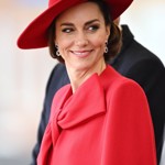 Kate Middleton dodržuje královský protokol a líčí si rty výhradně v přirozených odstínech.