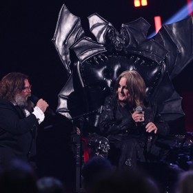 Zpěvák Ozzy Osbourne na jednom ze svým posledních koncertů.