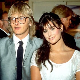 Po prvním manželovi Freddym Mooreovi převzala příjmení a postupně se etablovala jako herečka, která se před kamerou nebojí svléknout.