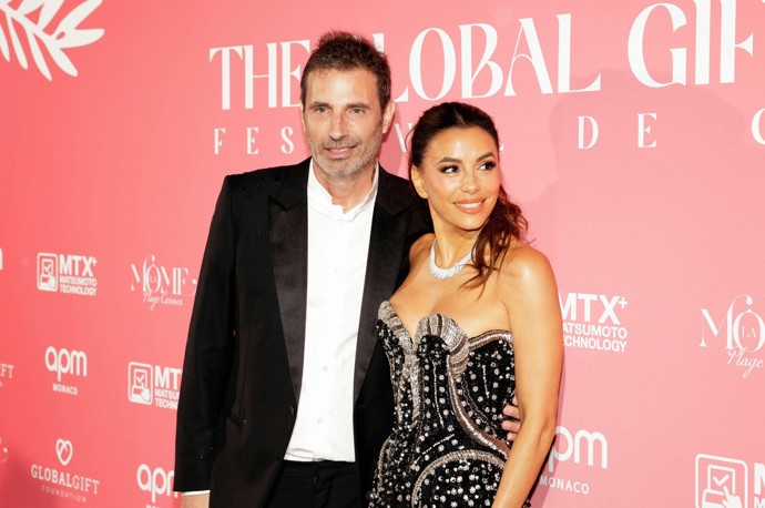 FOTO: Eva Longoria dokazuje, že věk je jen číslo. – stránka 9