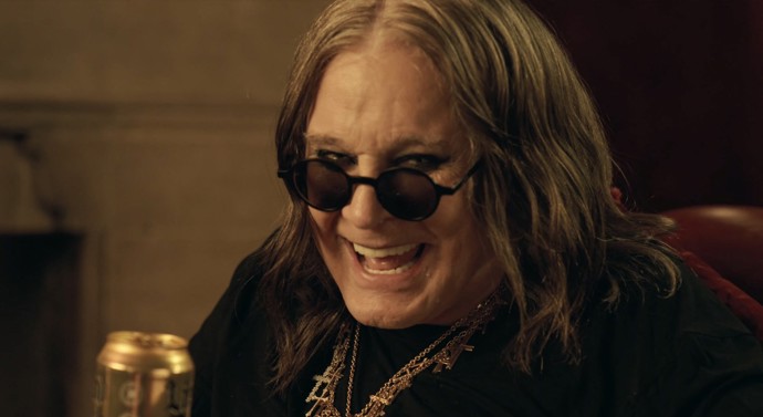FOTO: Zpěvák Ozzy Osbourne. – stránka 39