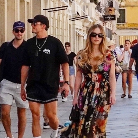 Sydney se procházela městem po boku Orlanda Blooma.