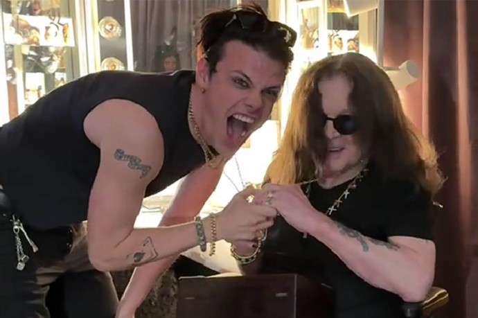 FOTO: Yungblud by mohl být Ozzyho nástupce. – stránka 15