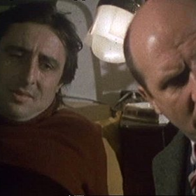 Šéfe, to je věc: Jeden z příběhů ze známého cyklu o skupině podvodníků.