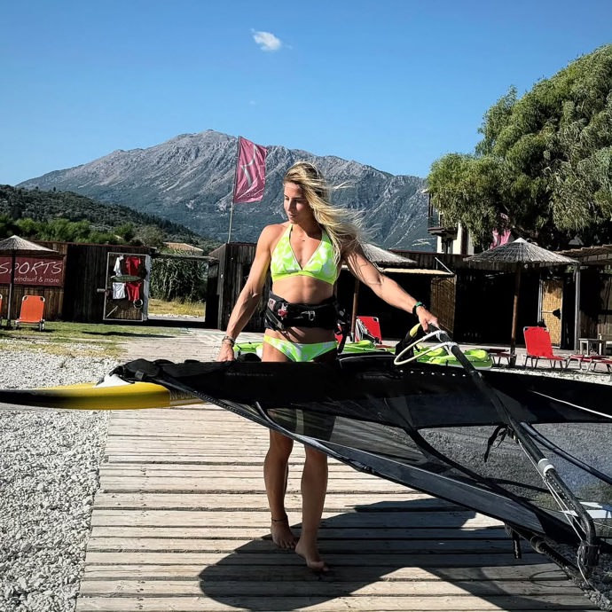FOTO: Ester Ledecká tráví dovolenou aktivně. – stránka 2