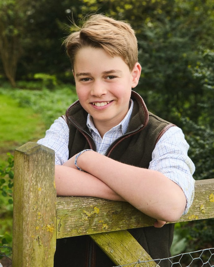 FOTO: Portrét k dvanáctým narozeninám prince George. – stránka 1
