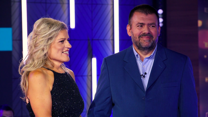 FOTO: Alexandra a Peter na galavečeru. – stránka 40