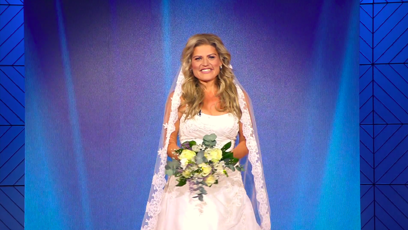 FOTO: Alexandra vypadala ve svatebních šatech nádherně.
