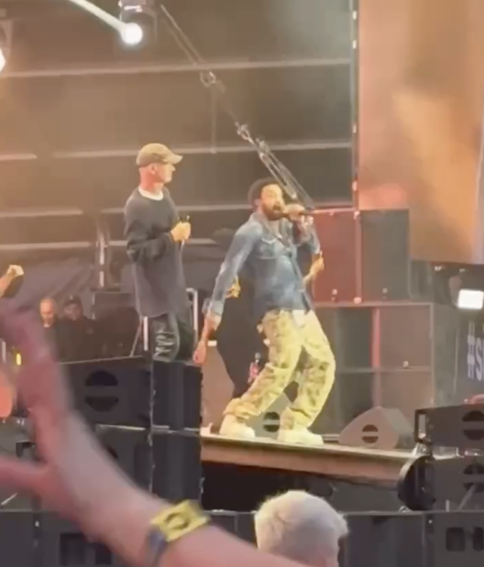 FOTO: Sting a Shaggy se znovu potkali na jednom pódiu. – stránka 9