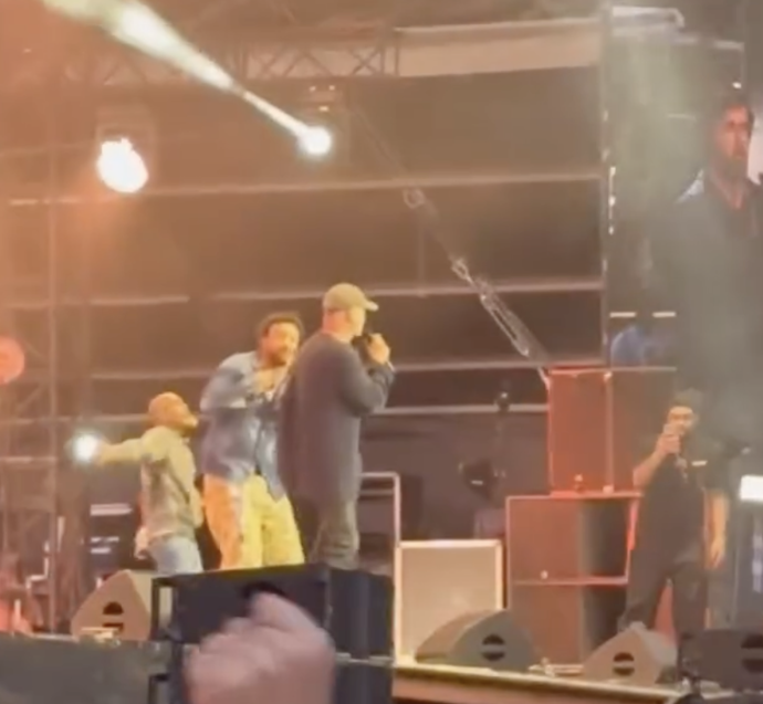 FOTO: Shaggy zpíval, Sting přišel a dav šílel. – stránka 6