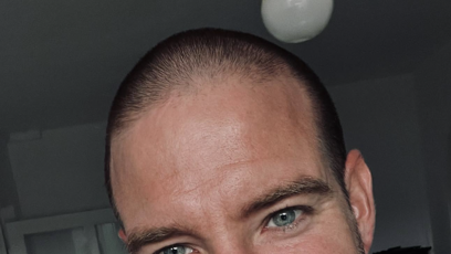 FOTO: Vladimír Polívka si oholil hlavu.