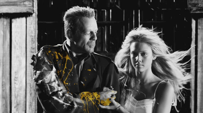 FOTO: Bruce Willis a Jessica Alba ve filmu Sin City.