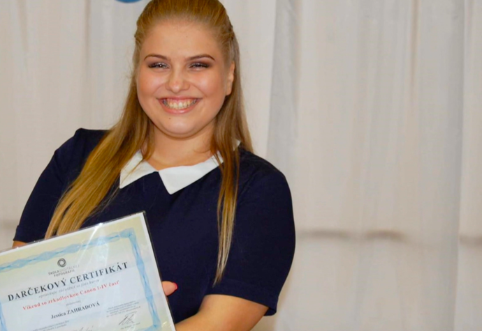 FOTO: Jessica bojovala s nadváhou již v mladším věku. – stránka 73