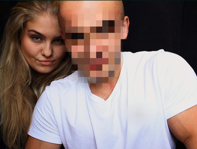 FOTO: Jessica se svým bývalým partnerem. – stránka 67
