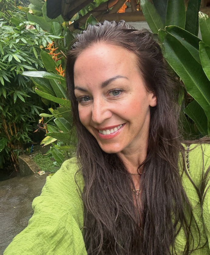 FOTO: Hanychová na Bali podstoupila rituál. – stránka 3
