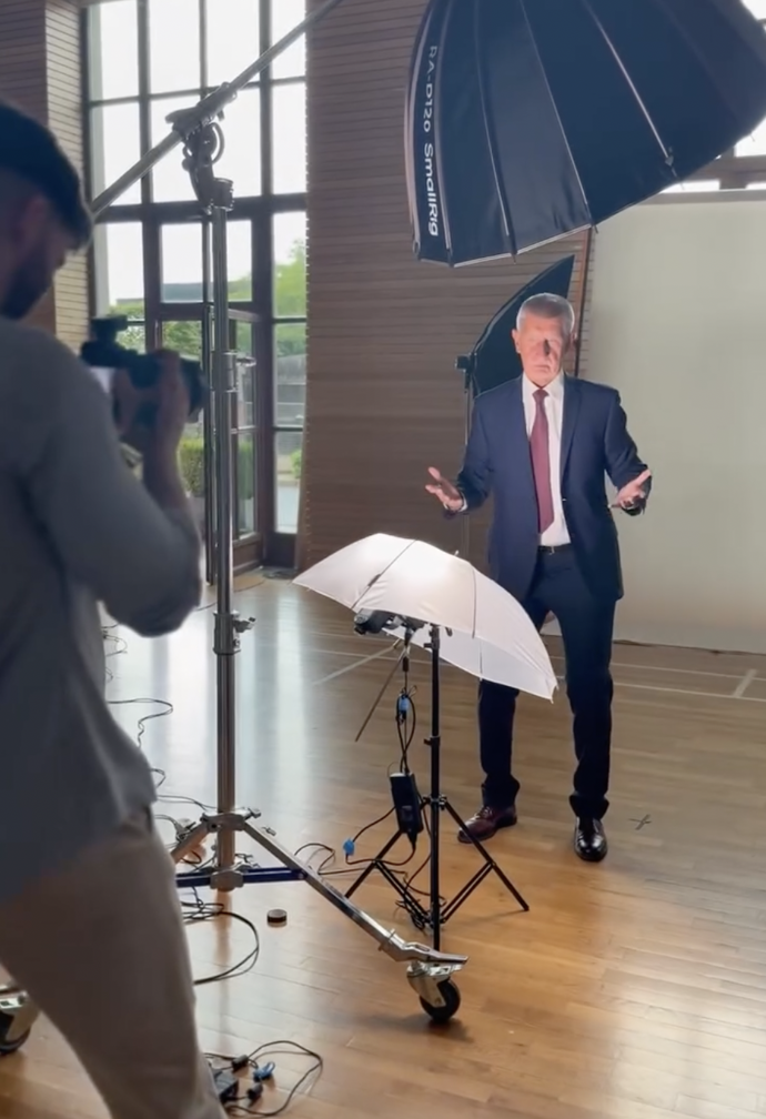 FOTO: Andrej Babiš sdílel nové video. – stránka 5