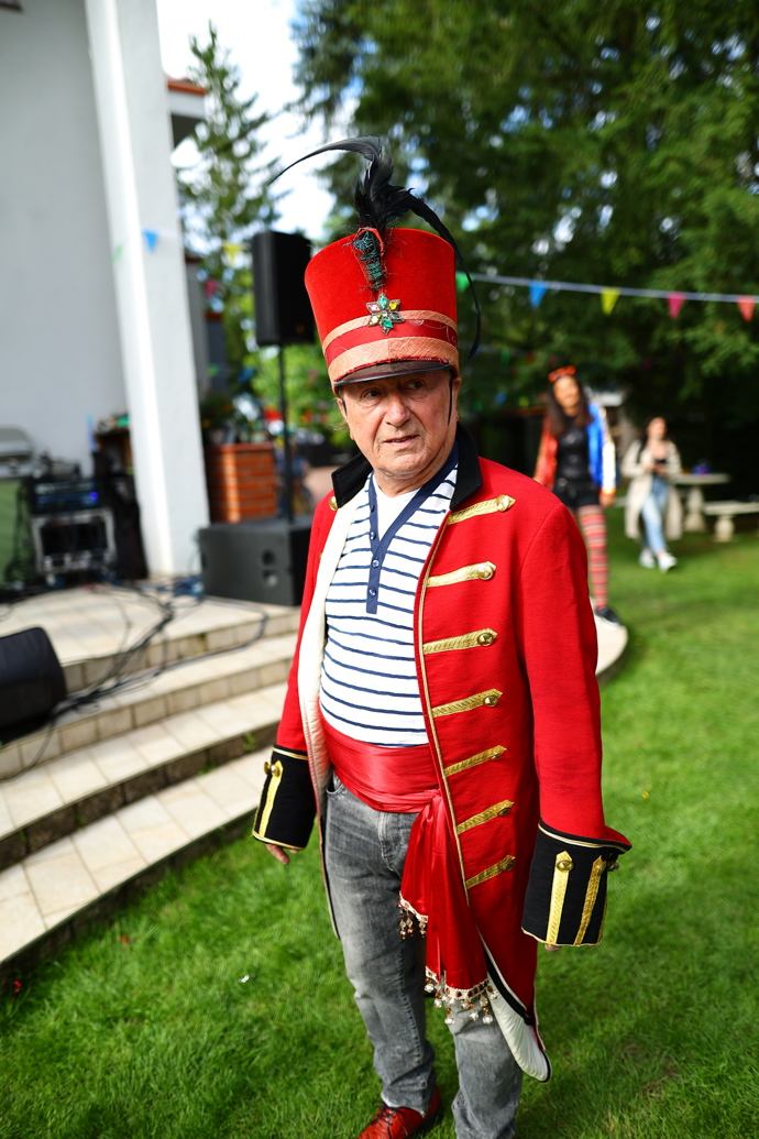 FOTO: Petr Janda pořádal tradiční letní party. – stránka 76