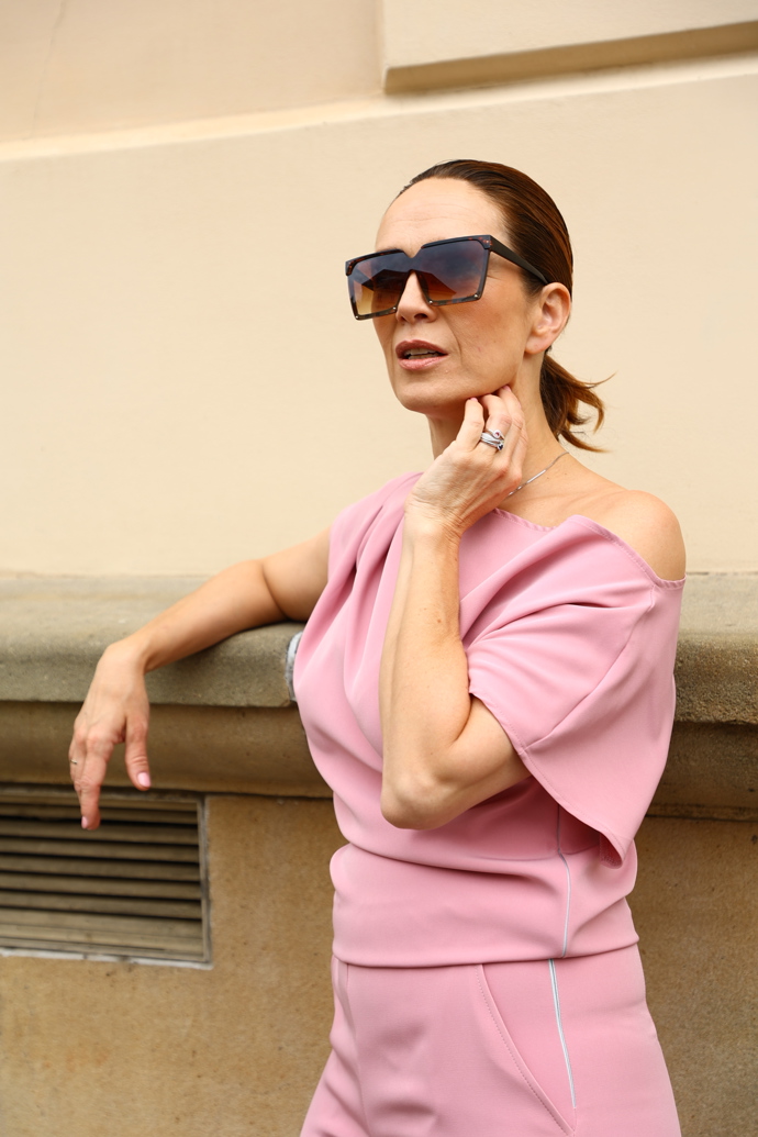 FOTO: Tereza Kostková na sobě měla šperky JK v hodnotě deseti milionů. – stránka 6