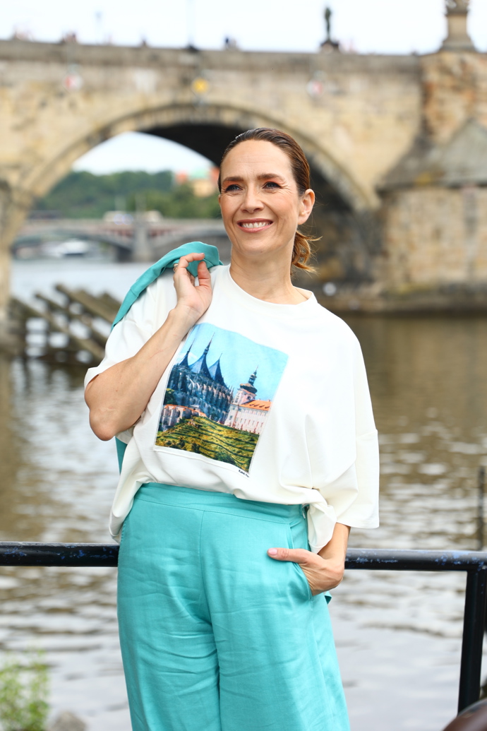 FOTO: Tereza Kostková během focení. – stránka 2