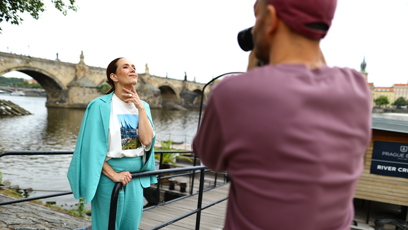 FOTO: Moderátorka a herečka Tereza Kostková v roli modelky.