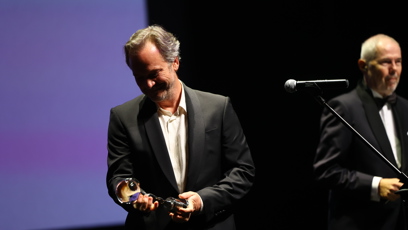 FOTO: Peter Sarsgaard si převzal cenu.