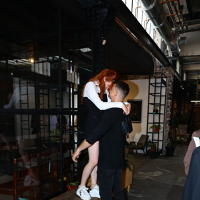 Oba jsou stále velmi zamilovaní.