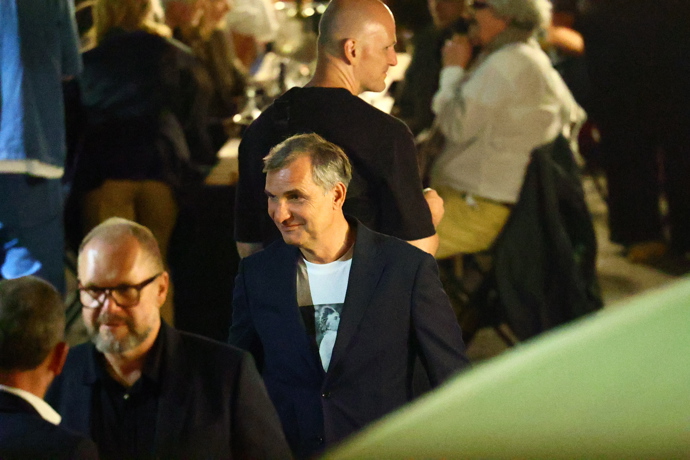 FOTO: Jiří Macháček měl dobrou náladu. – stránka 816