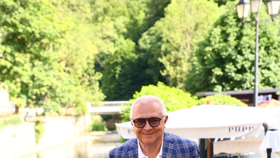FOTO: Jaroslav Faltýnek vyrazil ve Varech na nákupy.