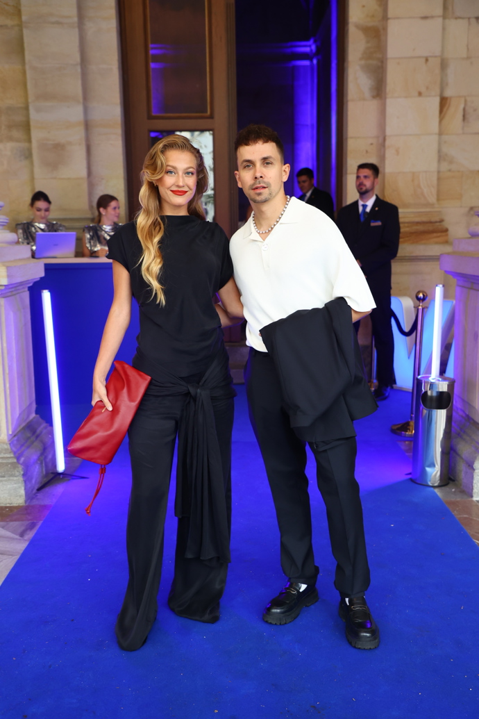 FOTO: Natálka i Petr zvolili nádherné outfity. – stránka 3