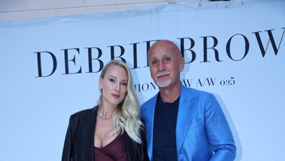 FOTO: Anna a Richard dorazili v elegantních outfitech.