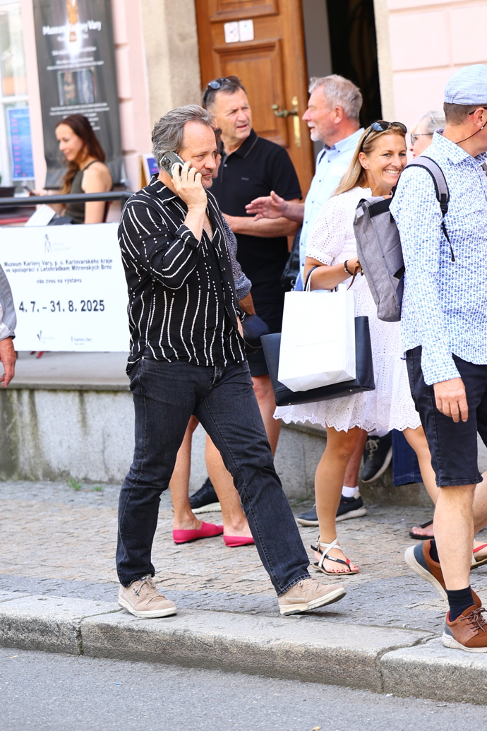 FOTO: Celebrity v Karlových Varech. – stránka 6