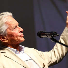 Michael Douglas měl dobrou náladu.