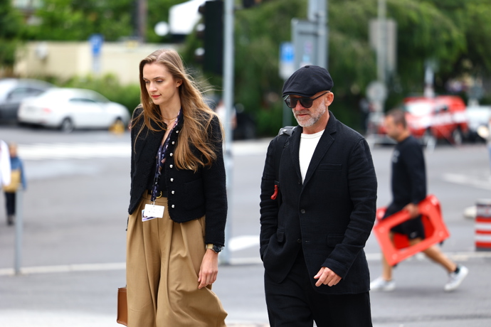FOTO: Hynek Čermák se svou partnerkou. – stránka 24