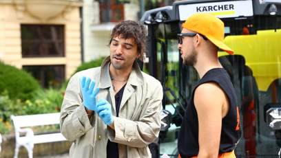 FOTO: Jordan si navlékl rukavice.