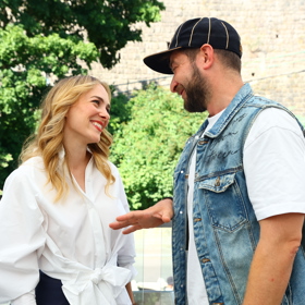 V IQOS Lounge se herec zapovídal s kolegyní Elizavetou Maximovou. 