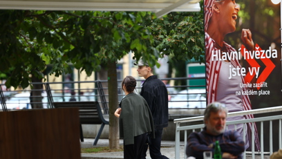 FOTO: František Trojan na karlovarské kolonádě.