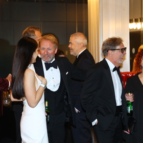 Aleš Najbrt dorazil do Varů v doprovodu Amélie Najbrtové.