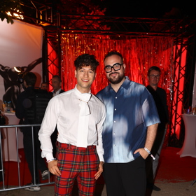 Milan Peroutka s manželem, který mu je v těžkých chvílích oporou.