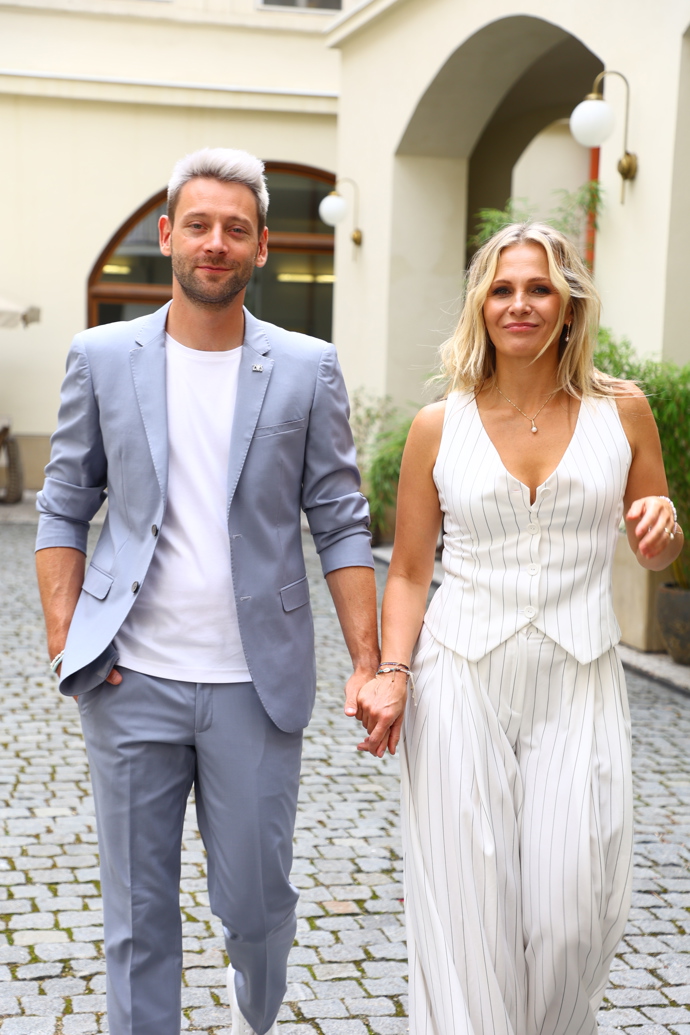 FOTO: Jiří Böhm a Michaela Badinková. – stránka 4