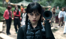 Jenna Ortega v seriálu Wednesday.