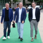 Michal Dlouhý a Ondřej Sokol dorazili na premiéru filmu Kouzlo derby společně s kolegou Martinem Fingerem.