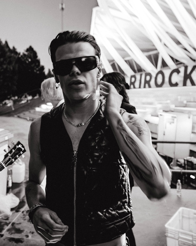 FOTO: Yungblud je anglický zpěvák. – stránka 14