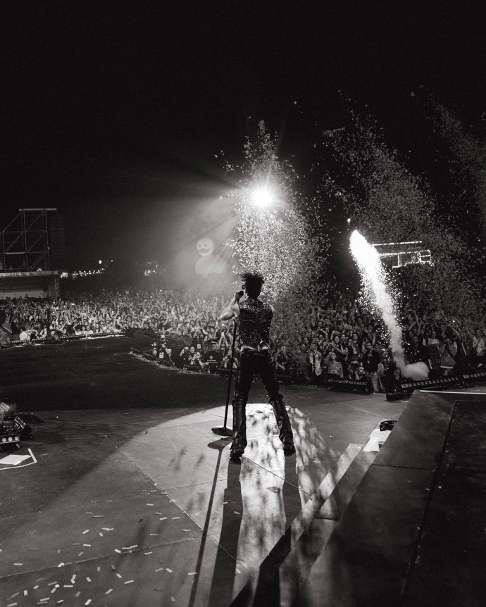 FOTO: Yungblud je Ozzymu hodně podobný. – stránka 4