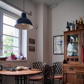 Jídelní kout je naproti.